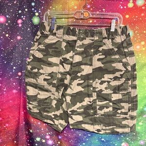 Savane Men's Green Camouflage Cargo Shorts